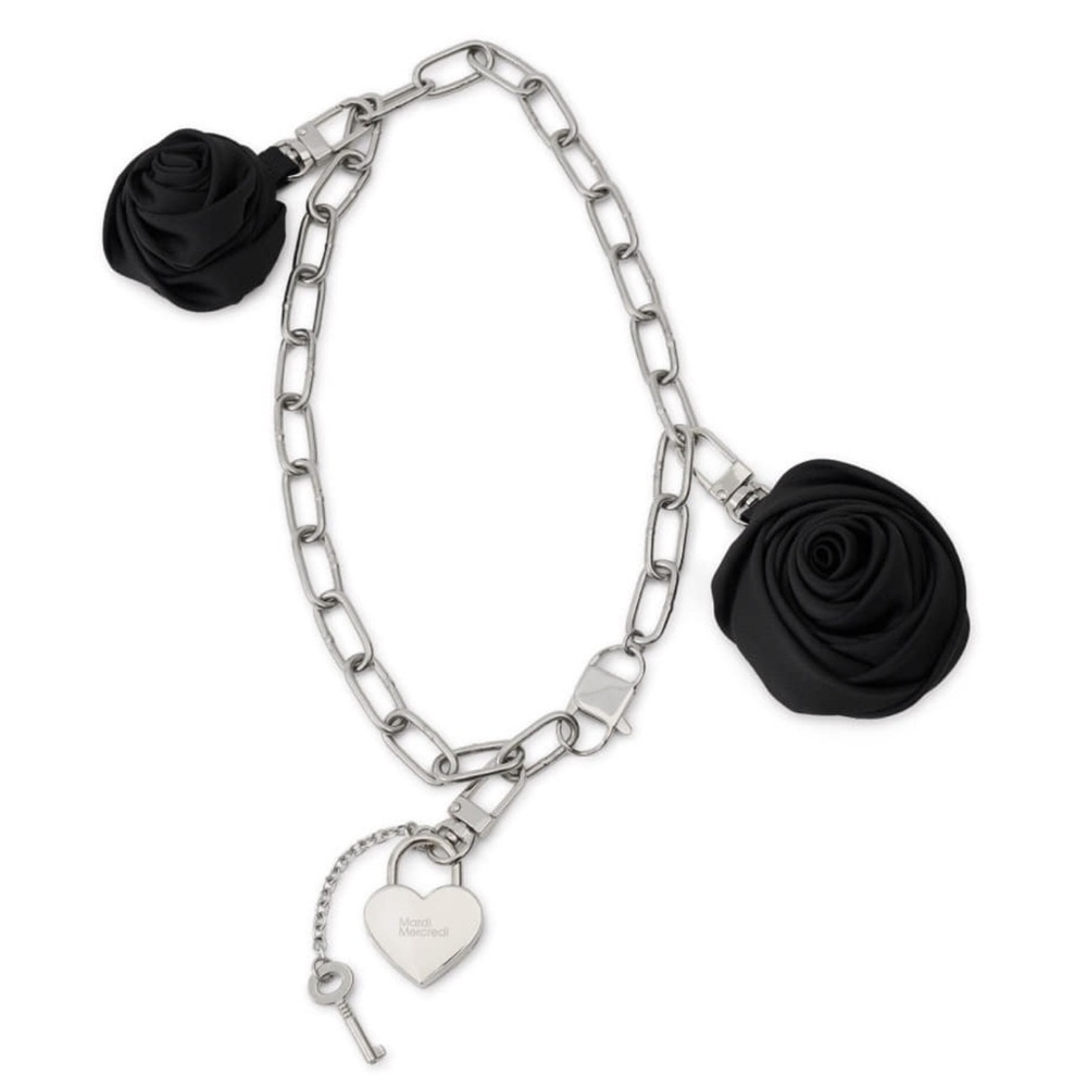 Mardi Mercedi -  ROSE KEYCHAIN_BLACK - Bag Charm -Pre-Owned- Check The Last Pic